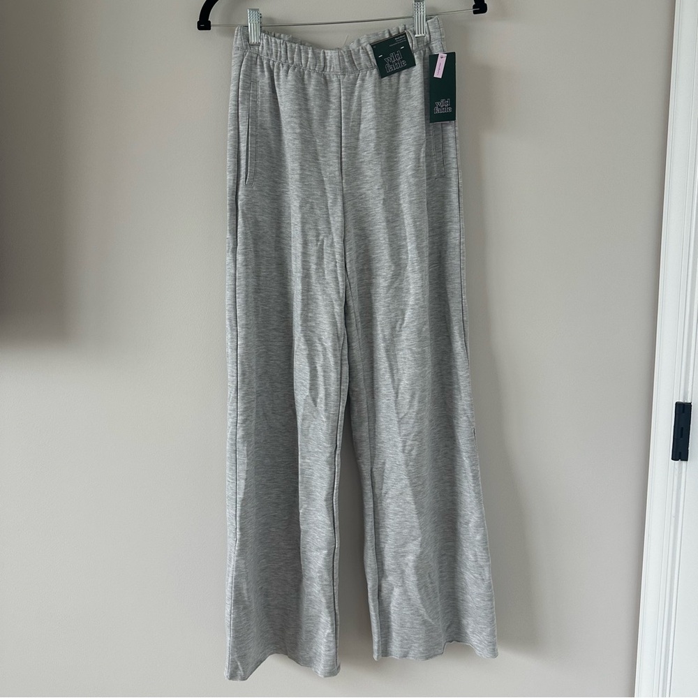 Target Wild Fable Wide Leg Lounge Pants Gray XS  Drawstring Women's Fleece Sweat - Picture 2 of 10
